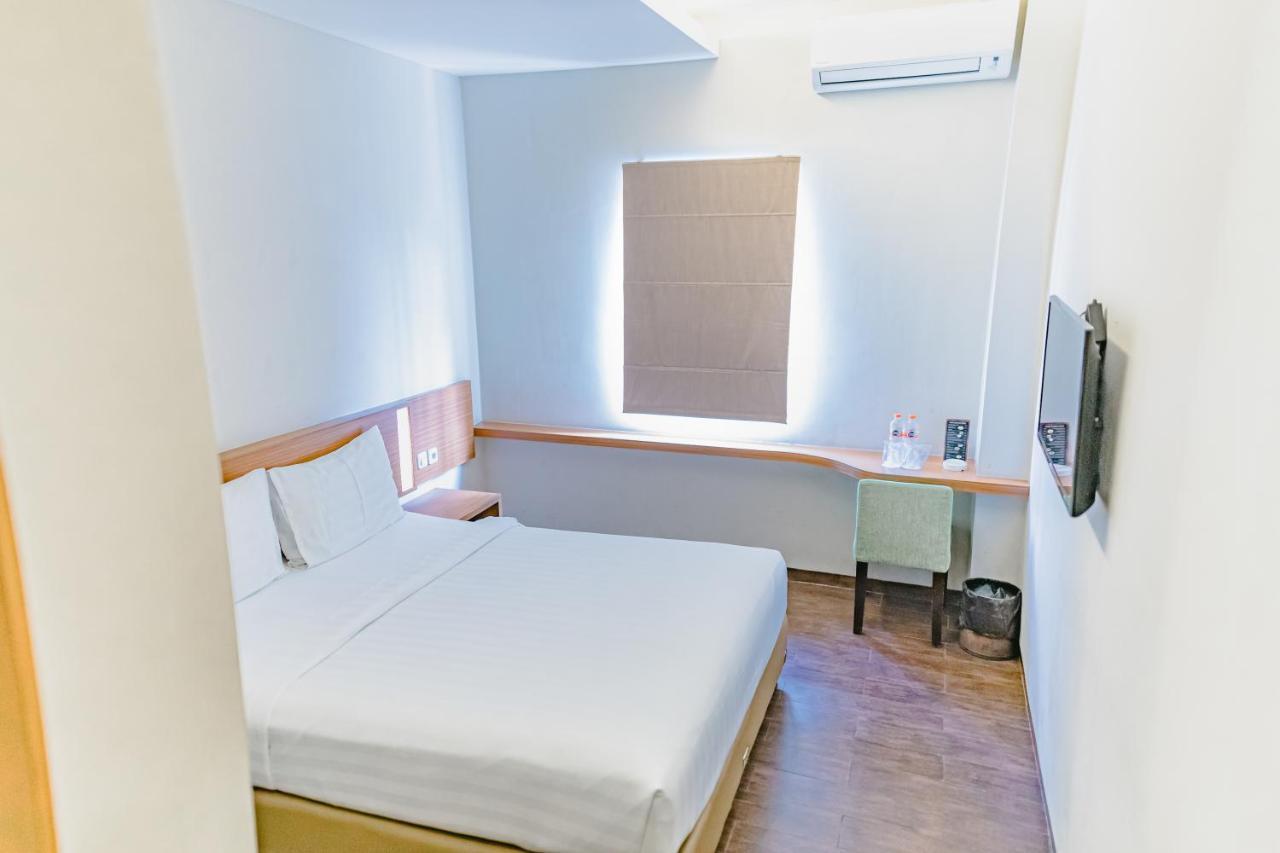 Biz Hotel City Center Ambon Zewnętrze zdjęcie