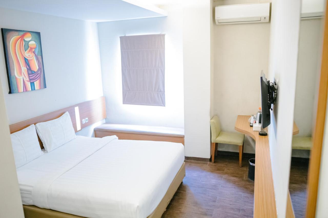 Biz Hotel City Center Ambon Zewnętrze zdjęcie