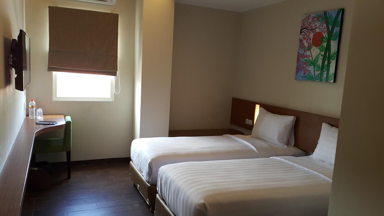 Biz Hotel City Center Ambon Zewnętrze zdjęcie
