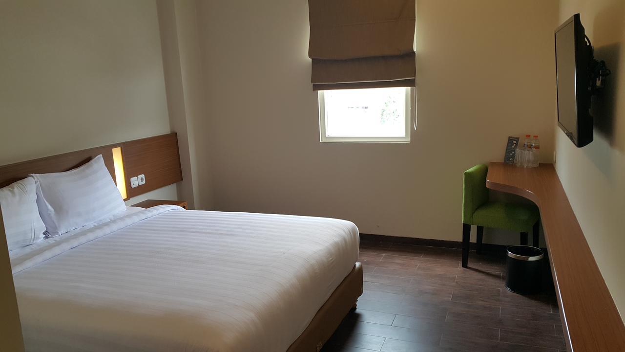 Biz Hotel City Center Ambon Zewnętrze zdjęcie